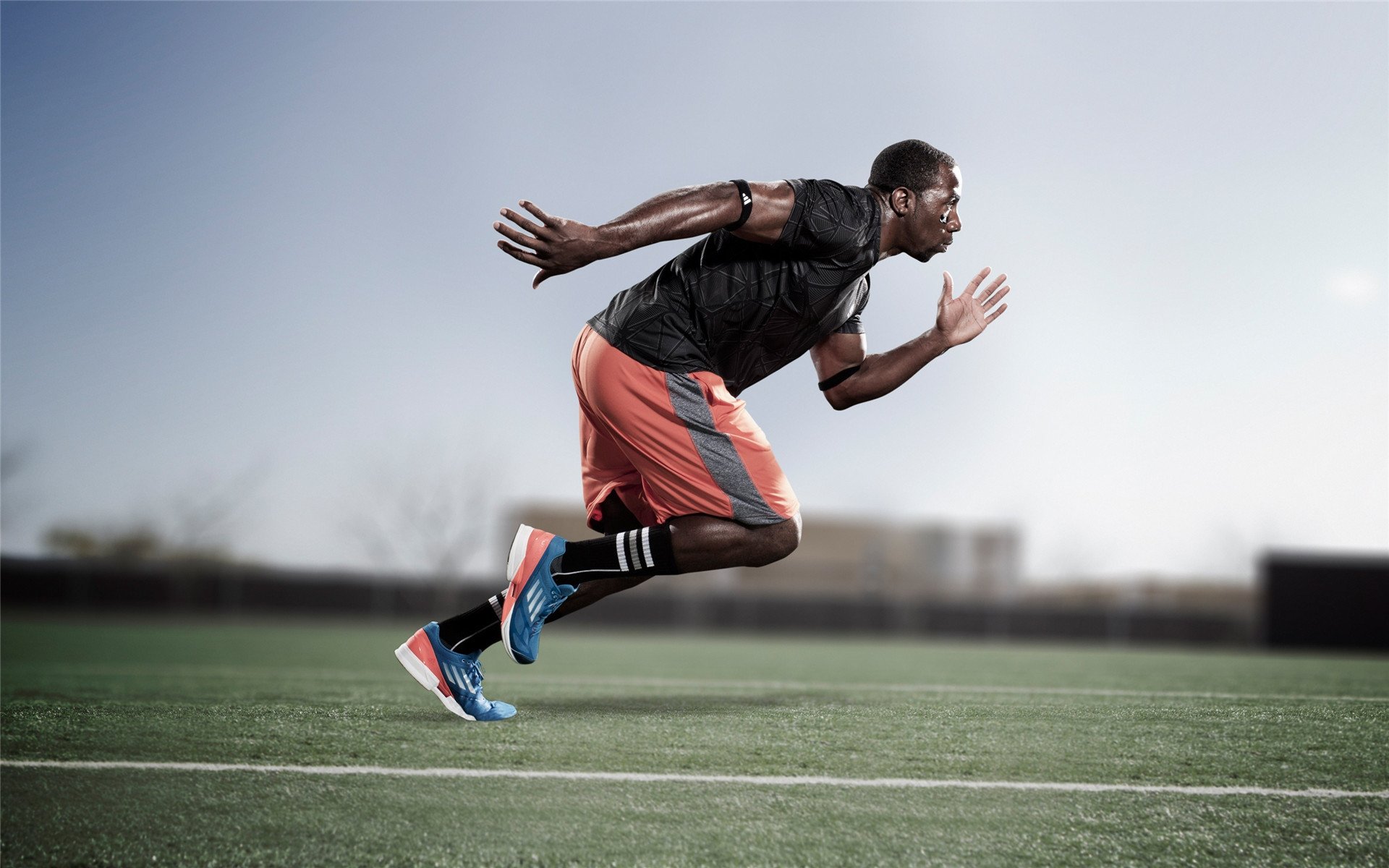 leyu.com-田径世界纪录被打破，新星横空出世，田径各大世界纪录