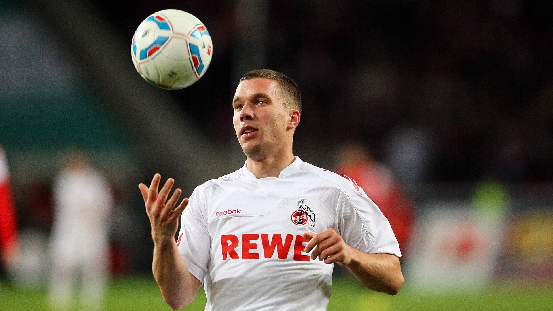 乐鱼电竞-跑跑卡丁车“极速梦想”特殊系列赛，速度决赛正式启动，跑跑卡丁车竞速视频